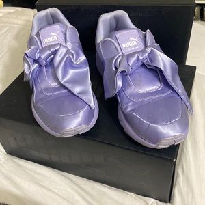 Puma by Rhianna Bow Sneakers